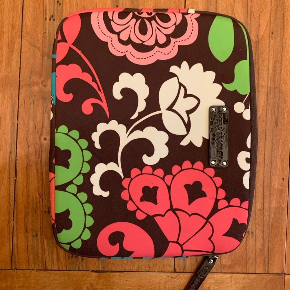 Vera Bradley Neoprene Tablet Sleeve in Lola